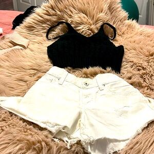 Short white lucky brand size 6